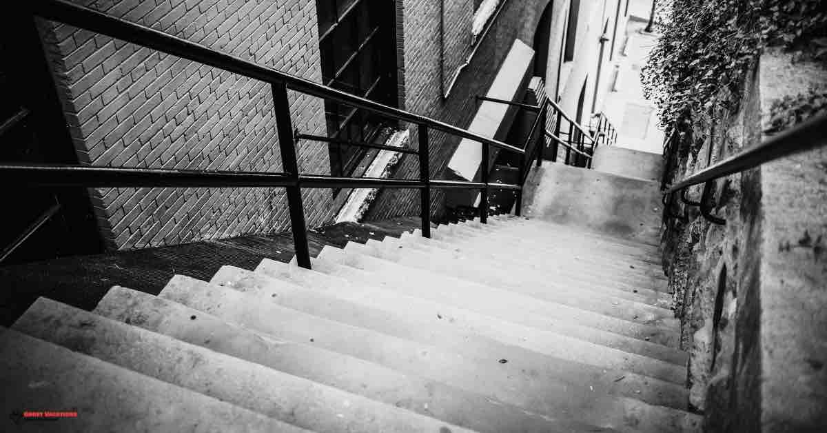 Featured image for Georgetown ghost tour: The iconic Exorcist Stairs, known for their eerie atmosphere and role in the classic horror film 'The Exorcist.'