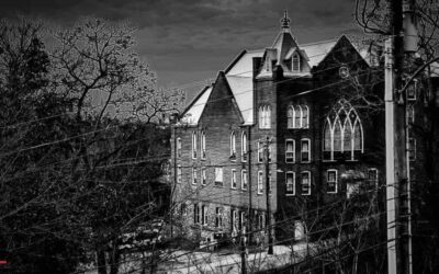 The top ghost tour in Asheville tells 5 cringeworthy tales