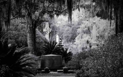 In the top 5 haunted hotels in Savannah GA, paranormal activity is mind-blowing
